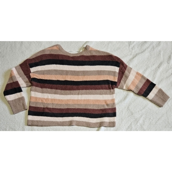 TORRID Fuzzy Yarn Pullover Drop Shoulder Sweater - Picture 5 of 8